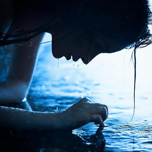 挑战一根大黑属电影
